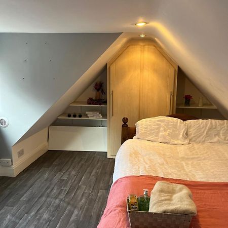 Cozy Room In A Serene House 伯明翰 外观 照片